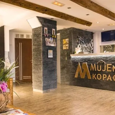 Apartment B 8 - Lapcevic U Zgradi Mujen Lux, *