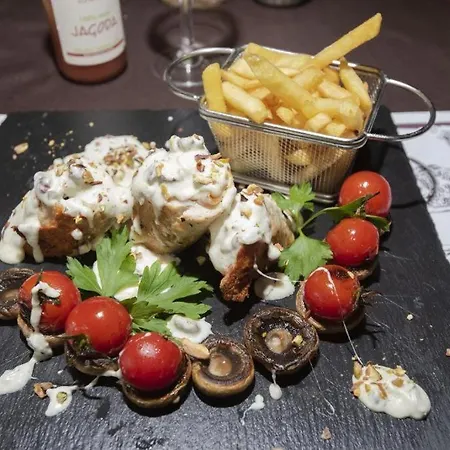 B 8 - Lapcevic U Zgradi Mujen Lux, Apartament *