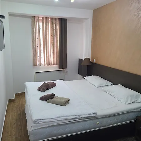 B 8 - Lapcevic U Zgradi Mujen Lux, Apartment